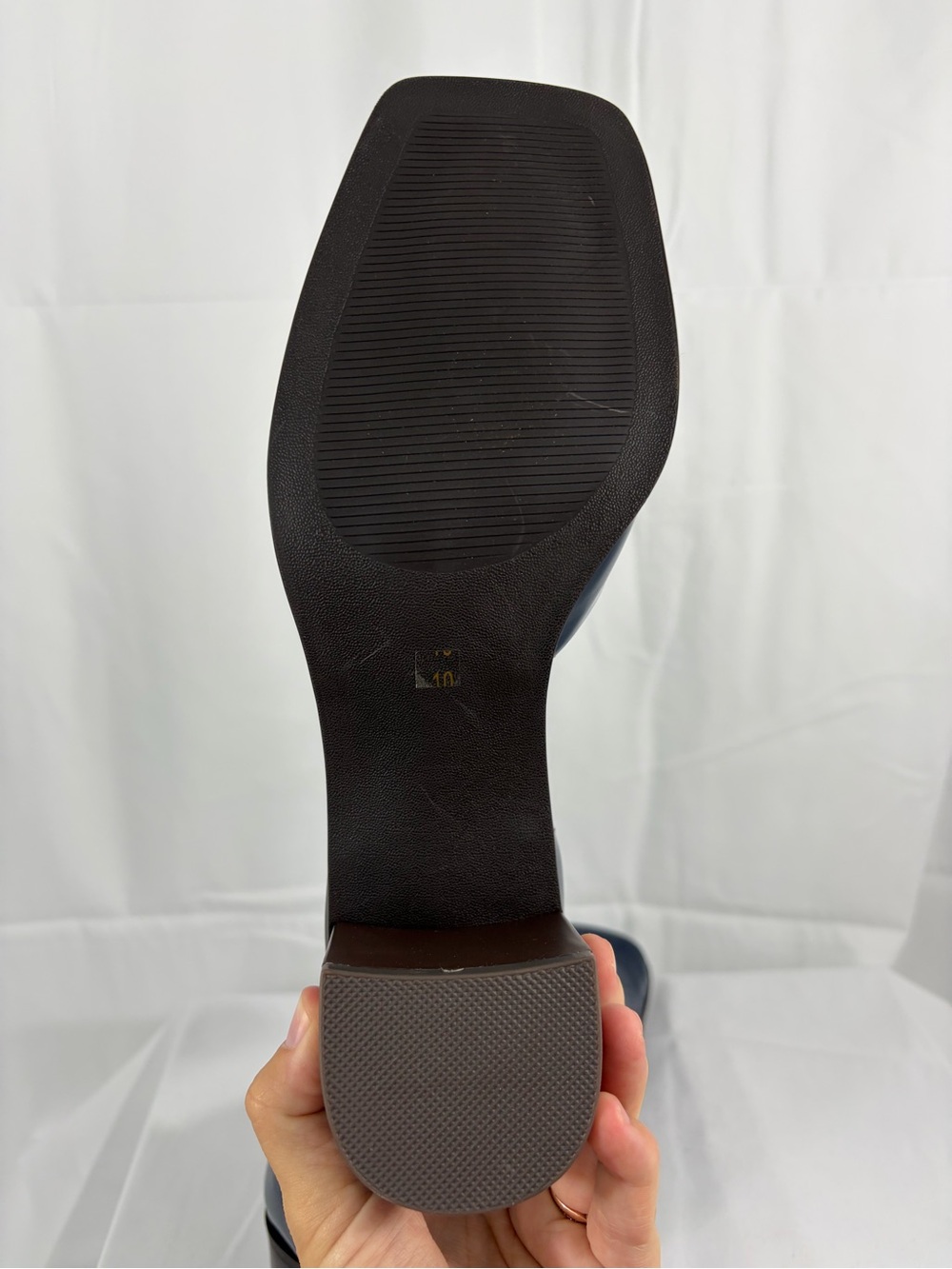 NWT Journee Comfort System Women’s Navy Patent Mary Jane 2.5 Inch Block Heel - Picture 4 of 6